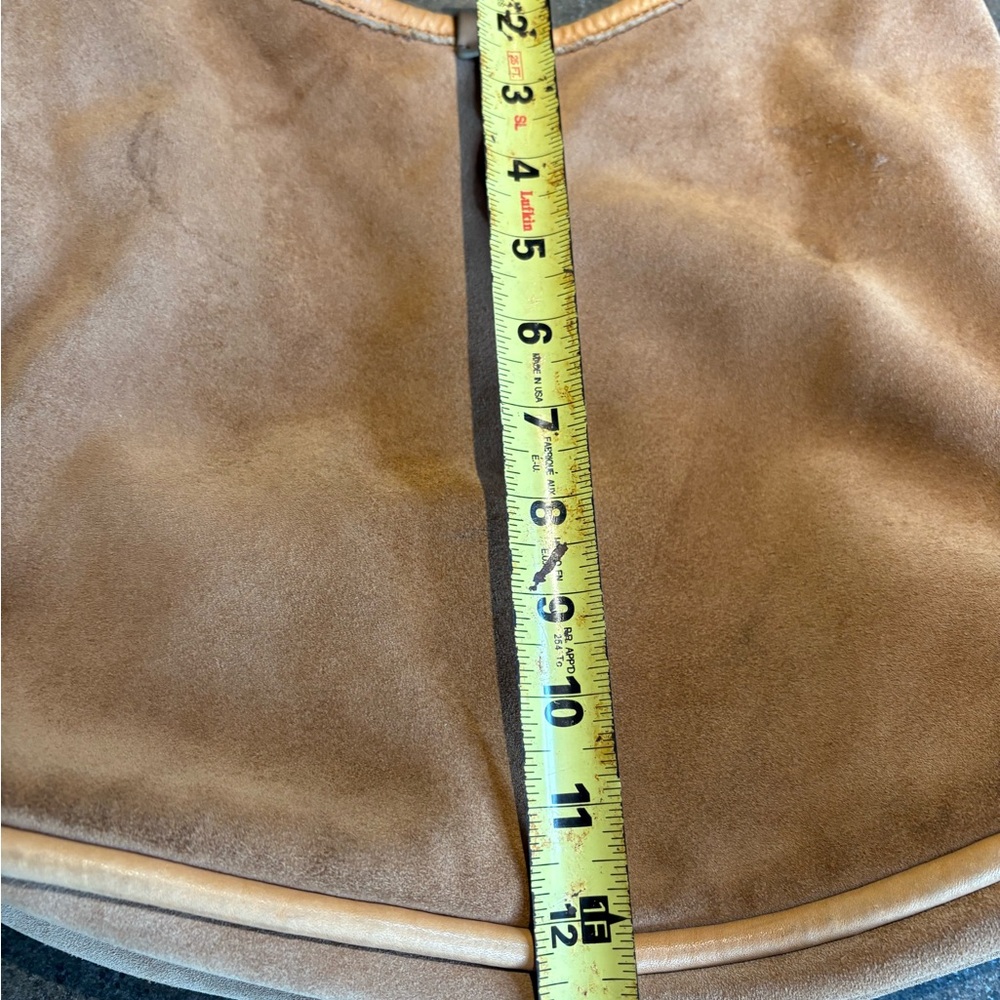UGG Tan Suede Crossbody Bag with Relaxed Design - Picture 14 of 14